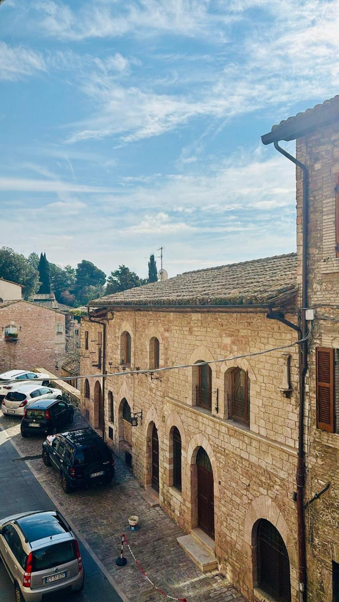 Dila Assisi Rooms Luaran gambar